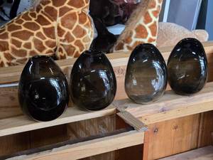 lot 401 image: Lot of (4) Handblown Art Glass Table Vases by Holmegaard 6 x 7 (black) (rounded triangle)