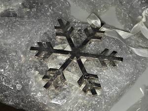 lot 576 image: Lot of (20) 6 Metal Snowflake Ornaments