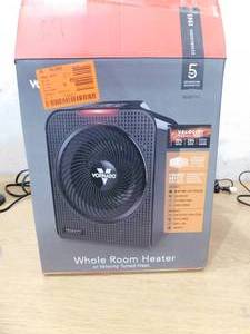lot 27 image: Vornado Forced Air Velocity 5 Whole Room 1500-Watt 5118 BTU Electric Space Fan Electric Heater Furnace, Black