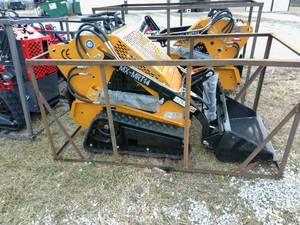 MX-MRT14&nbsp;Compact Track Loader