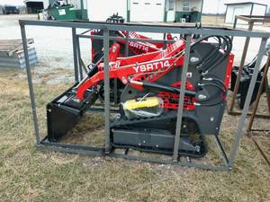 lot 73 image: YSRT14&nbspSkid steer Loder
