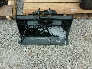 lot 45 image: Mud bucket ZJZ12-60