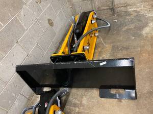 lot 9 image: WOLVERINE Concrete Breaker 2025