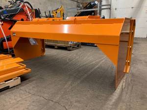 lot 53 image: WOLVERINE Snow Pusher 2025