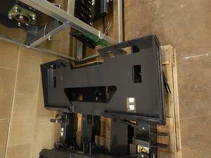 lot 117 image: WOLVERINE 3 Point Quick Tach 2025