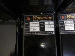 lot 123 image: WOLVERINE Non-adjustable clip-on pallet fork 2025