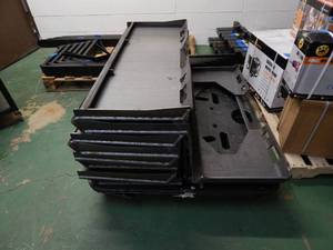 lot 133 image: WOLVERINE YINTATECH 12 Universal Quick Attach Mount Plate 2025