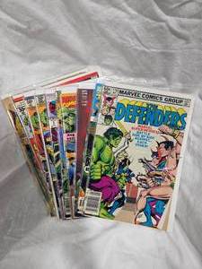 lot 296 image: Lot of 10 Vintage Comics
