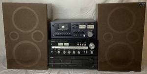 lot 64 image: Vintage Stereo System - Sanko, Yamaha and Fisher