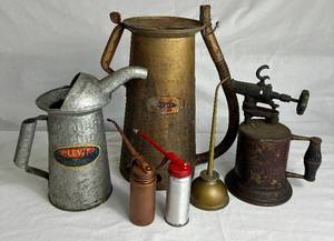 lot 108 image: Vintage Mechanics Oil Can & Blow Torch Bundle
