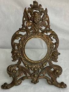 lot 112 image: Antique Cast Iron Mantle Clock Frame