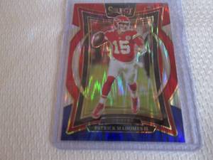 lot 10 image: 2024 Select Patrick Mahomes Red Whi...
