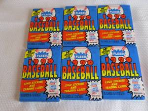 lot 51 image: 6 1991 Fleer Baseball Packs...