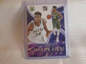 lot 53 image: 2021-22 Donruss Giannis Antetokounm...