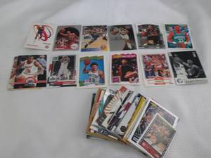 lot 86 image: Assorted Basketball Cards...