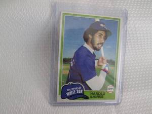 lot 98 image: 1981 Topps Harold Baines Rookie Car...
