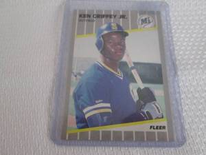 lot 154 image: 1989 Fleer Ken Griffey Jr Rookie Ca...
