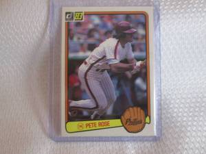 lot 234 image: 1981 Donruss Pete Rose Card...