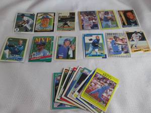 lot 246 image: George Brett Trading Card Lot ...