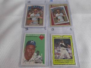 lot 252 image: Assorted Topps Roberto Clemente Car...
