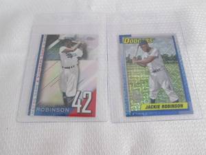 lot 319 image: Topps Chrome Jackie Robinson Cards...