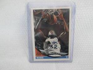 lot 368 image: 1993-94 Topps Gold Shaquille ONeal...