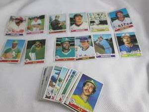 lot 407 image: 1979 Topps Baseball Cards...