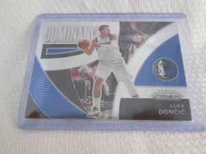 lot 416 image: 2021-22 Prizm Luka Doncic Card...