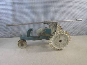 lot 18 image: (FS) Vintage Cast Iron Sears Roebuc...