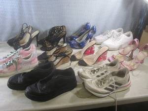 lot 52 image: (F-2) Assorted Pairs of Shoes...