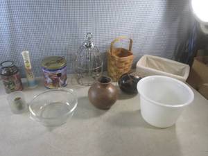 lot 67 image: (F-2) Lot of Misc...