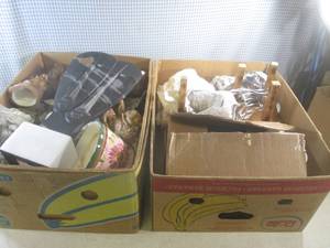 lot 80 image: (EW4) 2 Boxes Full of Misc This and...