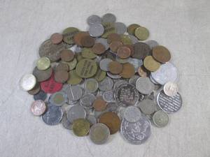 lot 85 image: (CNTR) Assorted Foreign and America...