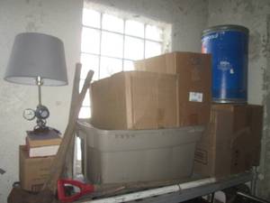 lot 119 image: (BR1) Assorted Unclaimed Unsold Lot...