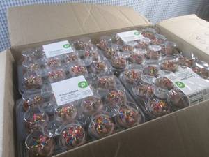 lot 141 image: (FRZ) Case of 16 Frozen 12-Packs Ch...