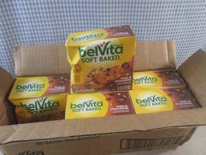 lot 161 image: (EC2) 6 Boxes of Belvita Oats & Cho...