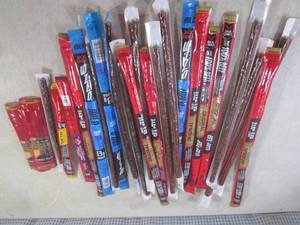 lot 198 image: (B-1) 24 Jack Links Snack Sticks Pa...