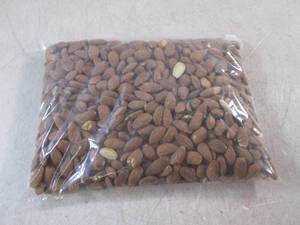 lot 204 image: (EC2) 2 Pounds of Almonds Roasted a...