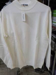lot 109 image: ISLE Bay size XL Womens Cream Swea...