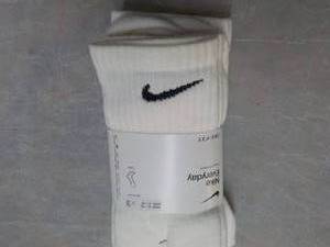 lot 143 image: 3 pair Nike Dri Fit Socks...