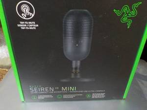 lot 168 image: Razer Seiren V3 Mini USB Microphone...