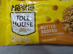lot 198 image: 5 bags 11 oz Butterscotch Morsels...