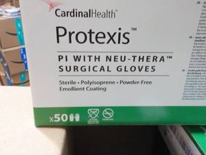 lot 202 image: Case of 200 Protexis Pl with Neu-th...