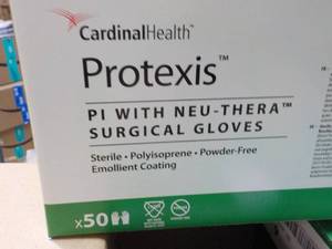 lot 203 image: Case of 200 Protexis Pl with Neu-th...