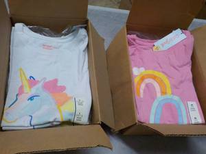 lot 208 image: 7 cases Cat and Jack T Shirts - var...