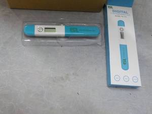 lot 211 image: Case of 30 Digital Thermometers...