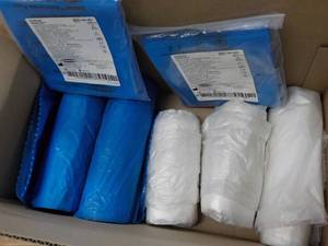 lot 252 image: 5 Rolls and 2 bags - various sizes...
