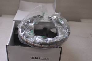 lot 24 image: Bathroom Faucet