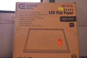 lot 40 image: LED Flat Panel Light