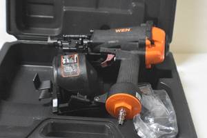 lot 81 image: WEN 61783 34-Inch to 1-34-Inch Pneumatic Coil Roofing Nailer